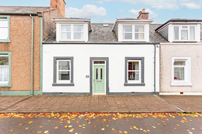 3 Bedroom Terraced House For Sale In High Street, Lochmaben, Lockerbie, DG11