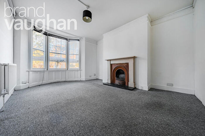 2 Bedroom Flat To Rent In Grand Parade, Brighton, East Sussex, BN2