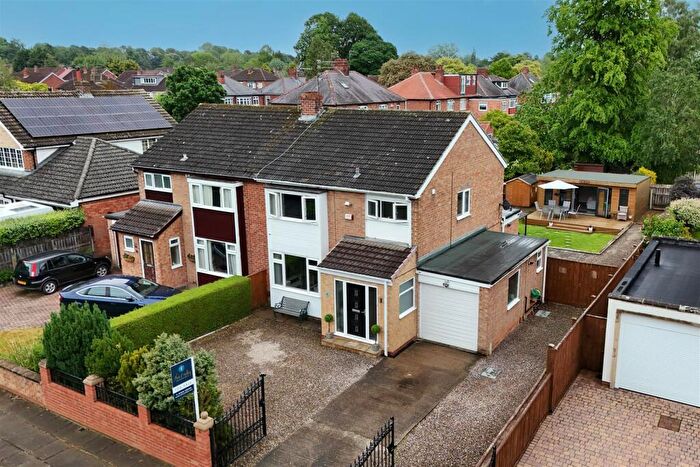 3 Bedroom Semi-Detached House For Sale In Edinburgh Drive, Darlington, DL3