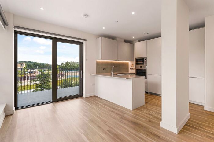 1 Bedroom Flat To Rent In Greenford, UB6