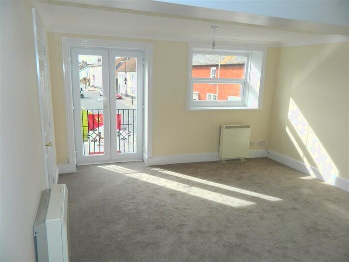 2 Bedroom Flat To Rent In The Old Granary, The Borough, Downton, SP5
