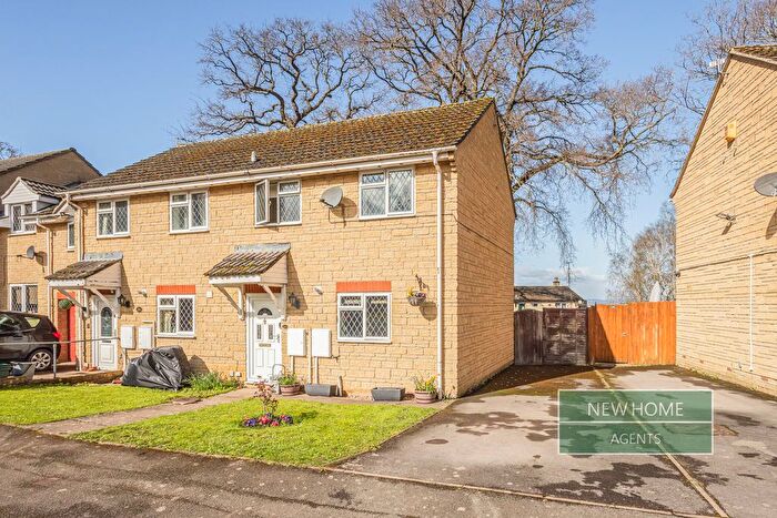 2 Bedroom End Terrace House For Sale In Bramble Lane, Stonehouse, GL10