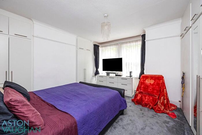 3 Bedroom Terraced House For Sale In Sackville Road, Hove, BN3