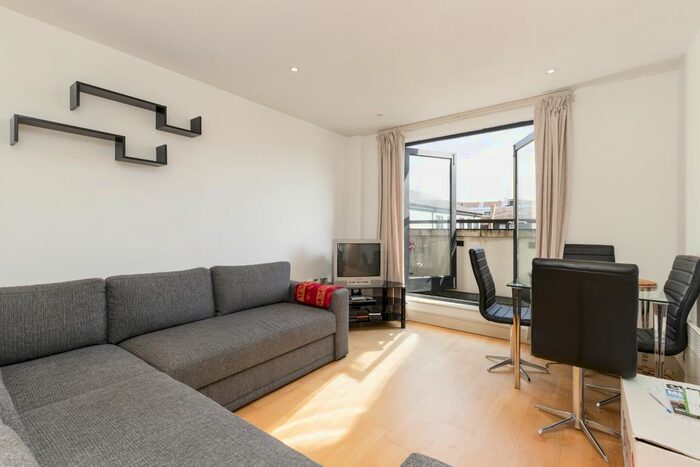 1 Bedroom Flat To Rent In Caraway Apartments, London, SE1