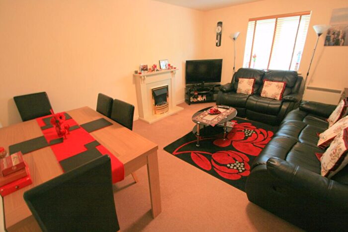 2 Bedroom Apartment To Rent In Bristol South End, Bedminster, Bristol, BS3