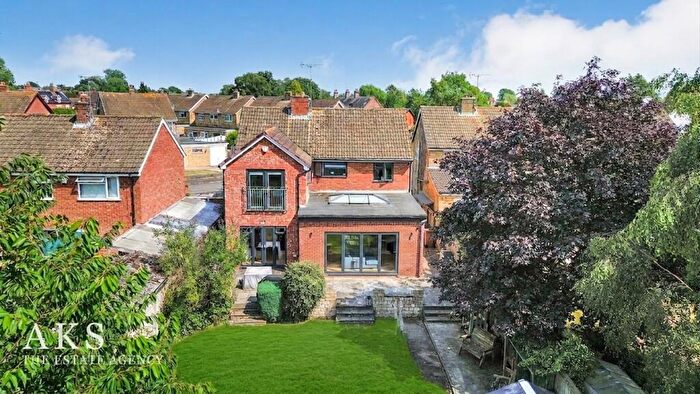 4 Bedroom Detached House For Sale In West Avenue, Hilton, DE65