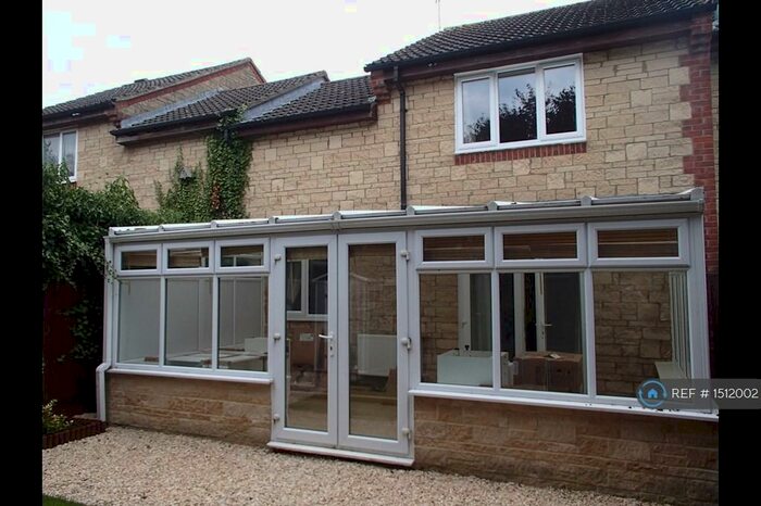 3 Bedroom Terraced House To Rent In Middle Ground, Swindon, SN6