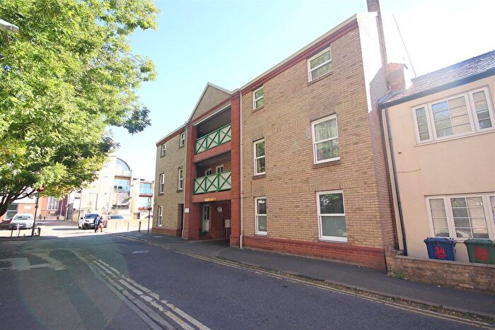 1 Bedroom Apartment To Rent In Coronation Street, Cambridge, CB2