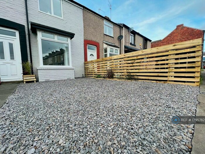 2 Bedroom Terraced House To Rent In John Street, Shildon, DL4