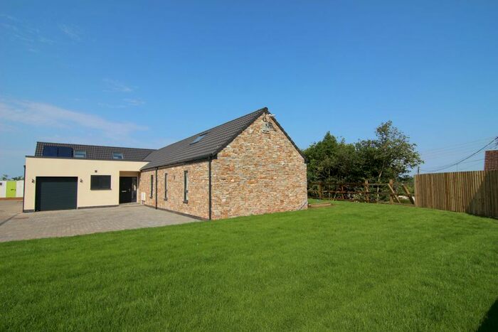 3 Bedroom Bungalow For Sale In Silver Trees, East Harptree, BS40