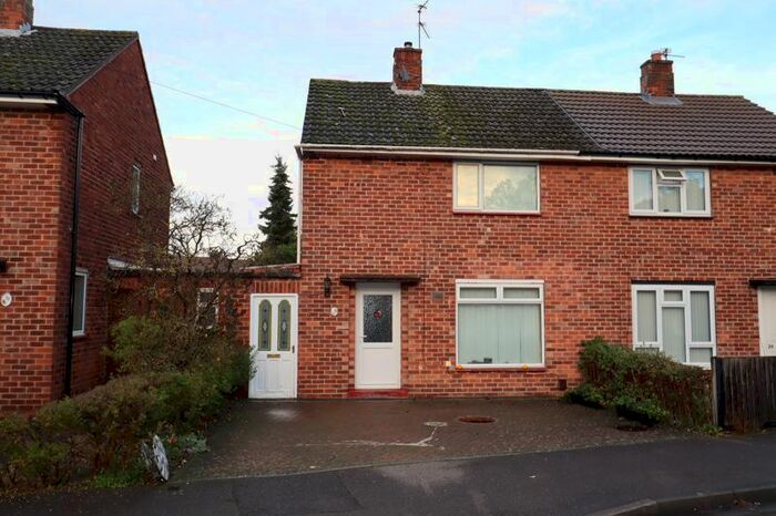 2 Bedroom Semi-Detached House To Rent In Walford Drive, Lincoln, LN6