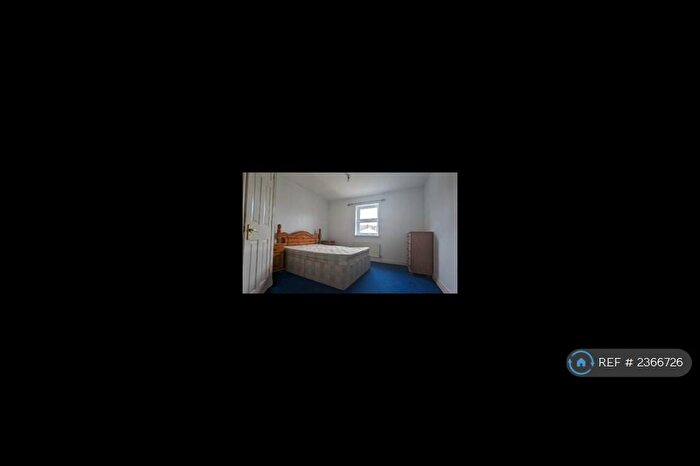 1 Bedroom Terraced House To Rent In Elgar Close, London, E13