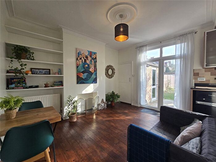 1 Bedroom Maisonette To Rent In Sussex Road, Harrow, HA1