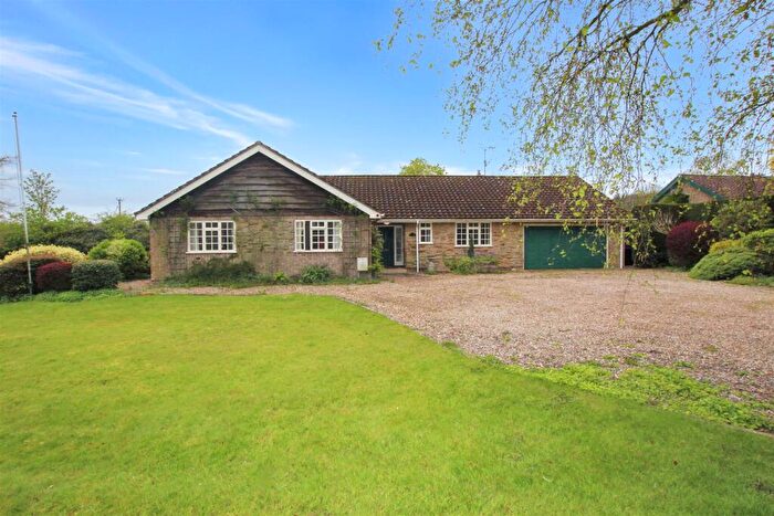 4 Bedroom Detached Bungalow For Sale In Sandy Lane, Tealby, Market Rasen, LN8