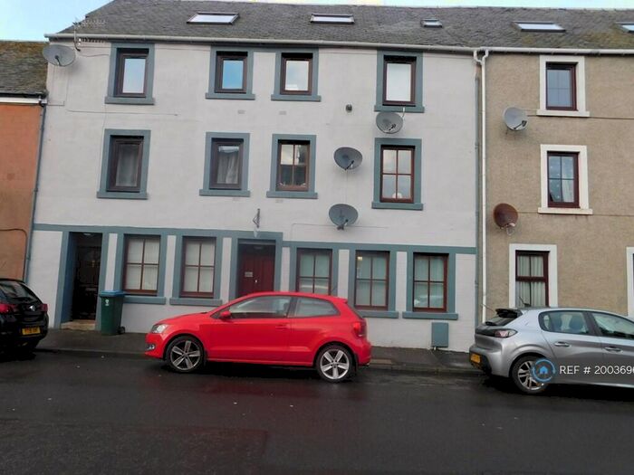 1 Bedroom Flat To Rent In High Street, Errol, Perth, PH2