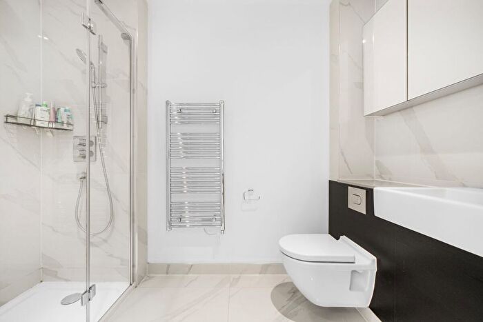 1 Bedroom Studio To Rent In Rodney Street, London, N1