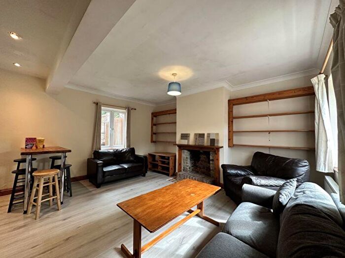 5 Bedroom Semi-Detached House To Rent In The Avenue, Brighton, BN2