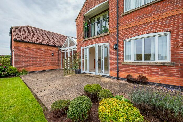 1 Bedroom Apartment To Rent In Kingfisher Court, Epperstone Road, Lowdham, NG14