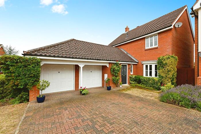 5 Bedroom Detached House For Sale In Ruskin Place, Downham Market, PE38