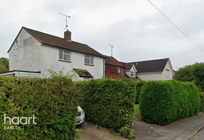 3 Bedroom Detached House To Rent In Glebe Road, Reading, RG8
