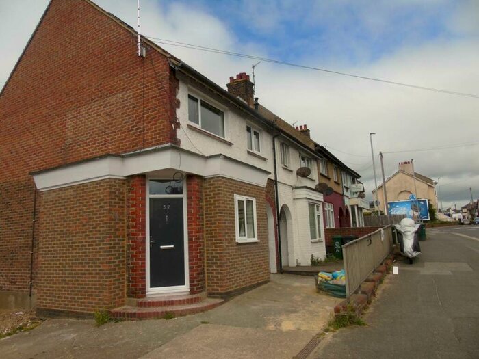1 Bedroom Flat To Rent In Trafalgar Road, Portslade, Brighton, BN41