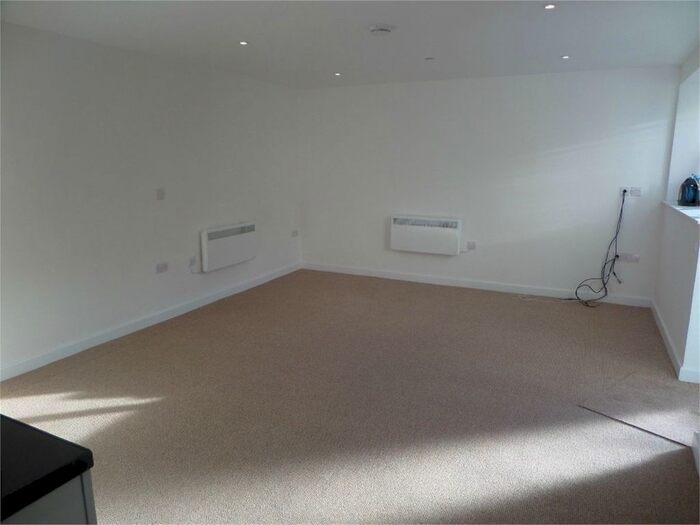 1 Bedroom Studio To Rent In Upper Nelson Street, Chepstow, NP16