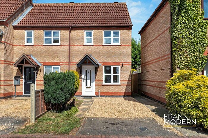 2 Bedroom Terraced House For Sale In Primrose Close, Morton, PE10