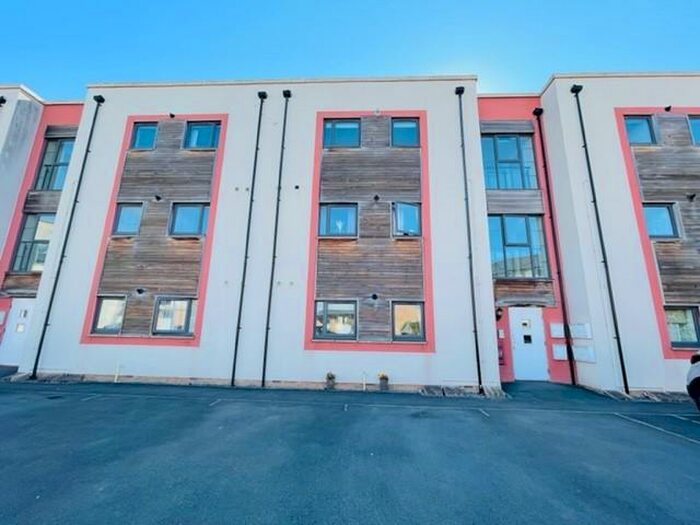 2 Bedroom Apartment To Rent In Newfoundland Way, Portishead, BS20