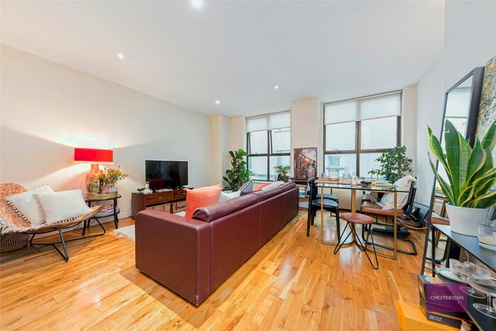 1 Bedroom Flat To Rent In Islington Green, Angel, London, N1