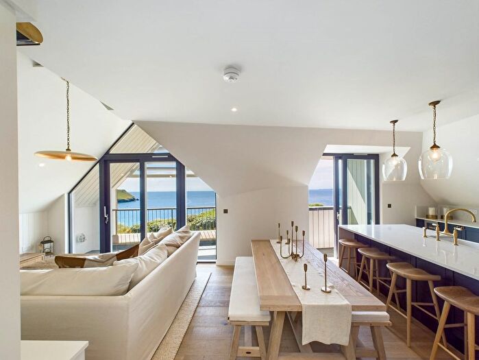 3 Bedroom Flat For Sale In Grand View Road, Hope Cove, Kingsbridge, TQ7