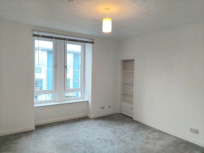 1 Bedroom Flat To Rent In Flat Erskine Street, Dundee, DD4