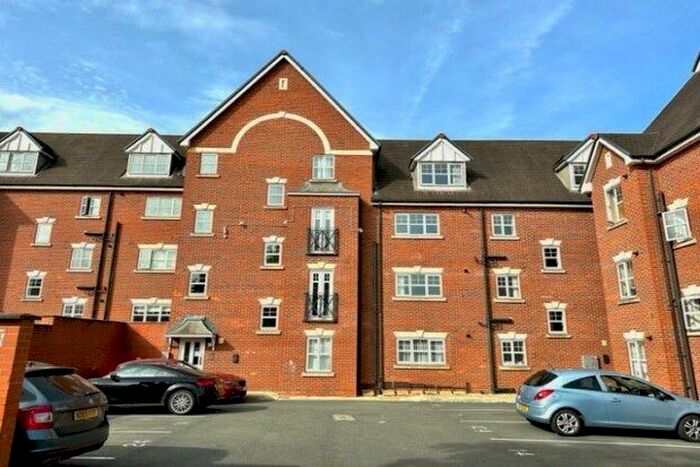 2 Bedroom Flat To Rent In Ludford Court, Crewe, CW1