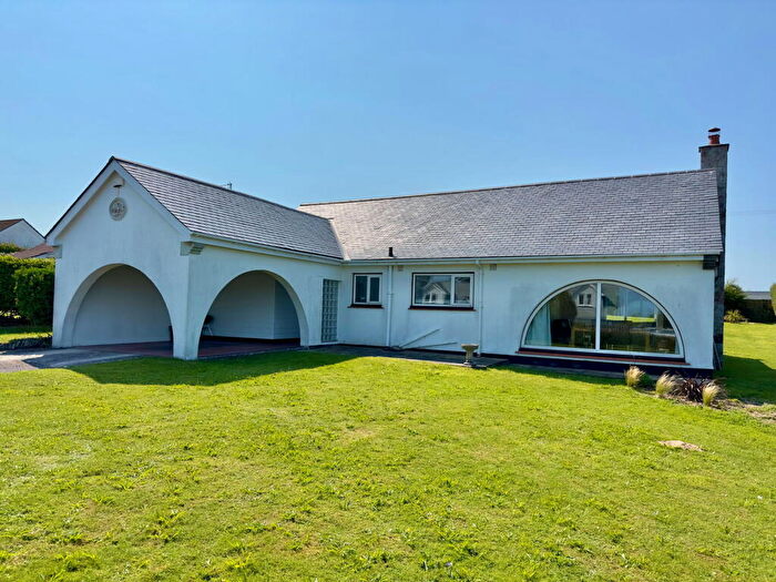 3 Bedroom Detached Bungalow For Sale In Constantine Bay, PL28