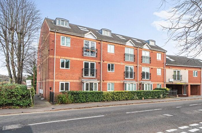 1 Bedroom Flat To Rent In Twyford Road, Eastleigh, Hampshire, SO50