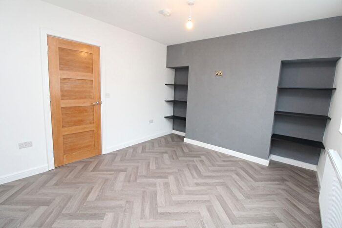 3 Bedroom Terraced House To Rent In Beech Road, Rochester, ME2