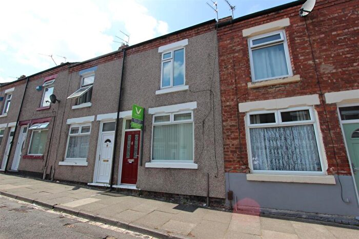 2 Bedroom Terraced House For Sale In Kitchener Street, Darlington, DL3