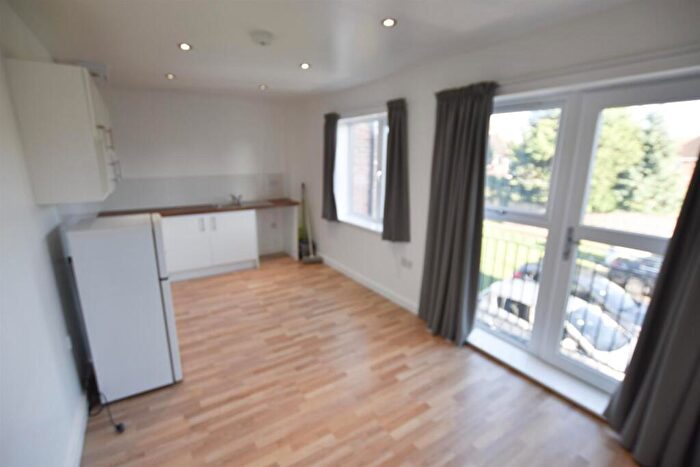 1 Bedroom Flat To Rent In Markfield Court, Leicester, LE4