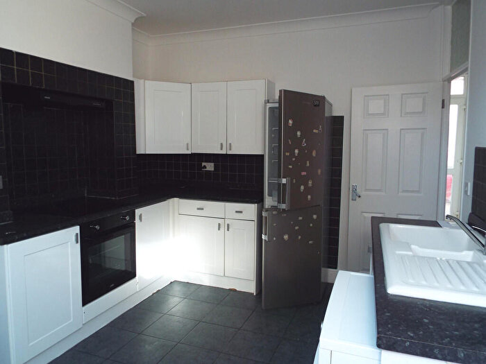 2 Bedroom End Of Terrace House To Rent In Exmouth Street, HU5