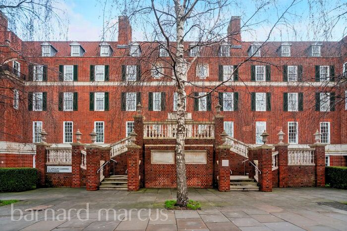 2 Bedroom Flat For Sale In Clapham Common South Side, London, SW4