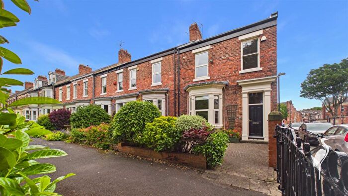 4 Bedroom Terraced House For Sale In Brookside Gardens, Ashbrooke, Sunderland, SR2