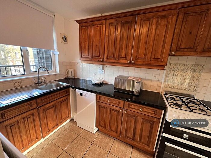 2 Bedroom Maisonette To Rent In Hungerford Road, London, N7