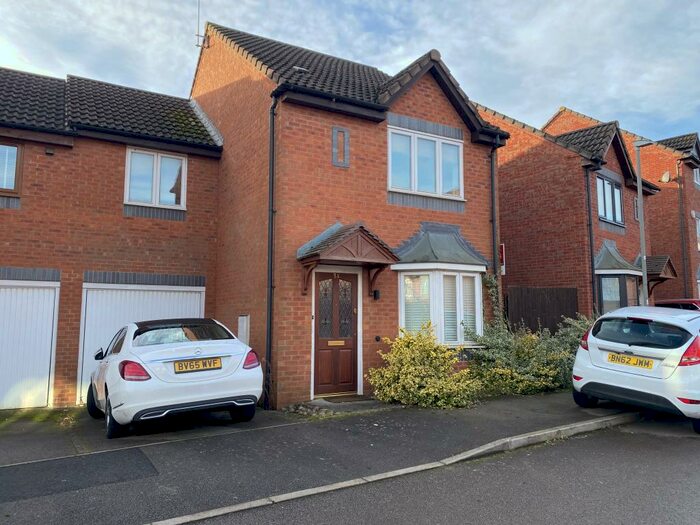 3 Bedroom Link Detached House To Rent In Parish End, Leamington Spa, CV31