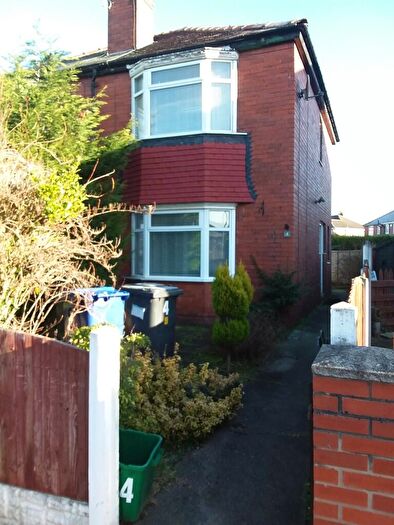 2 Bedroom Semi-Detached House To Rent In Hill Top Crescent, Wheatley Hills, DN2
