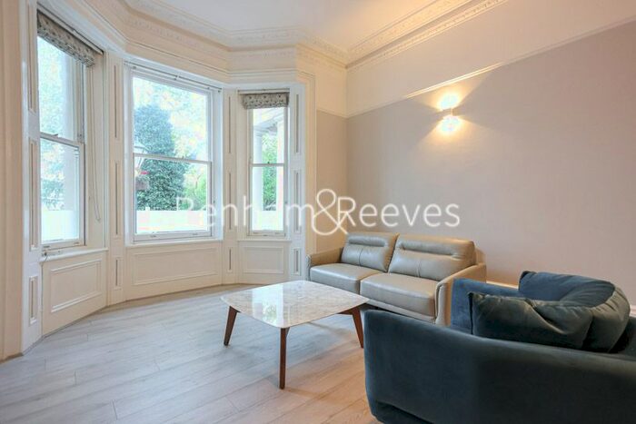 2 Bedroom Flat To Rent In Stanhope Gardens, Kensington, SW7