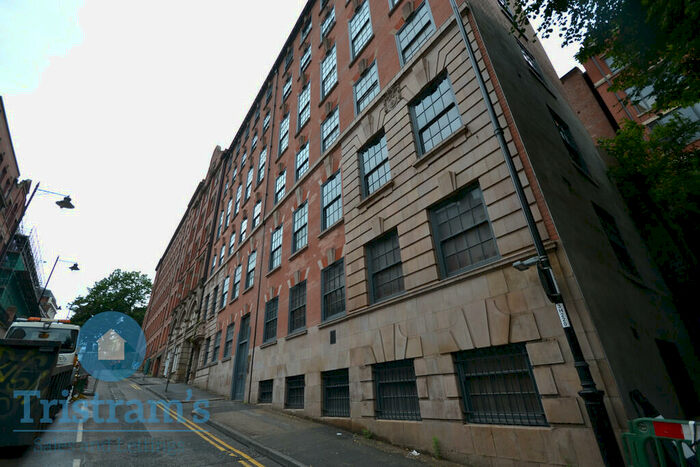 2 Bedroom Apartment To Rent In Hollow Stone, City Centre, NG1