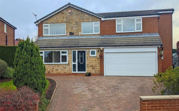 Houses For Sale To Rent In WF14 0LX Eastway Mirfield Mirfield