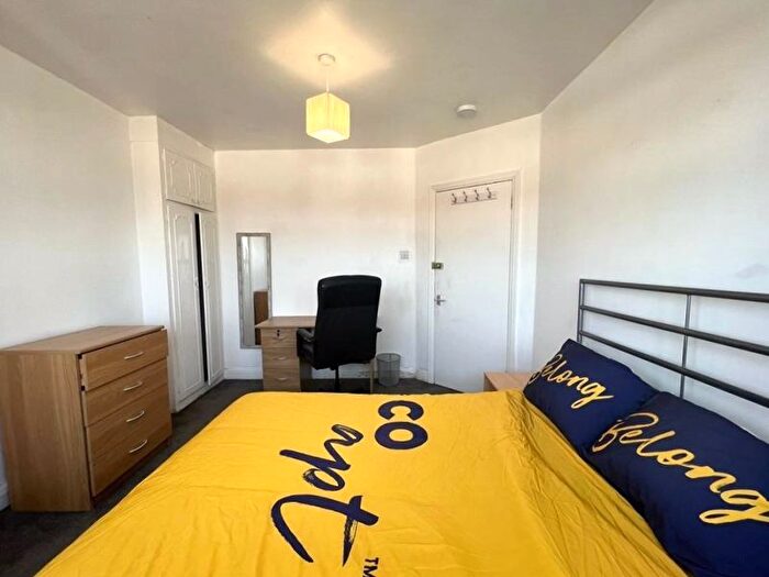 5 Bedroom End Of Terrace House To Rent In Widdicombe Way, Brighton, BN2