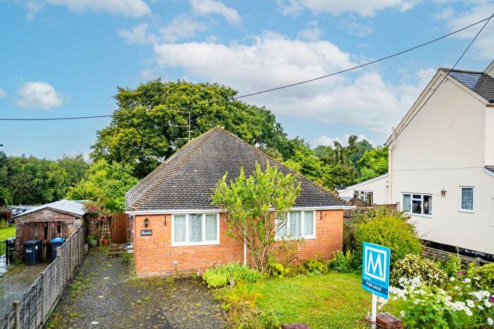 3 Bedroom Detached House For Sale In Horsham Road, Handcross, RH17