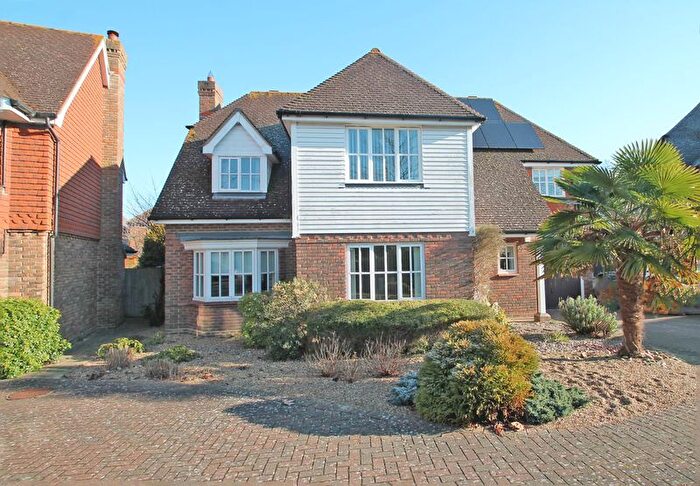 4 Bedroom Detached House To Rent In Green Lane, Paddock Wood, TN12