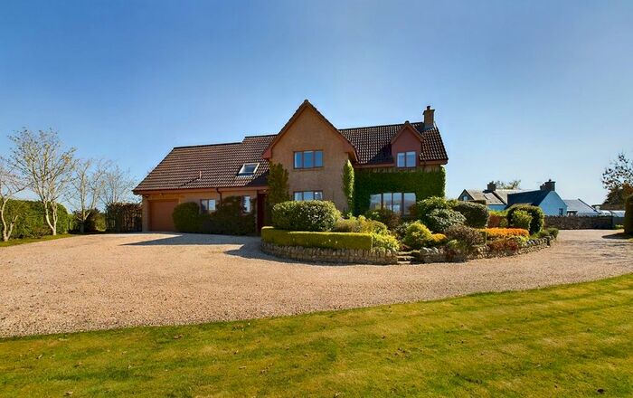 4 Bedroom Detached House For Sale In Rootfield, Muir Of Ord, IV6